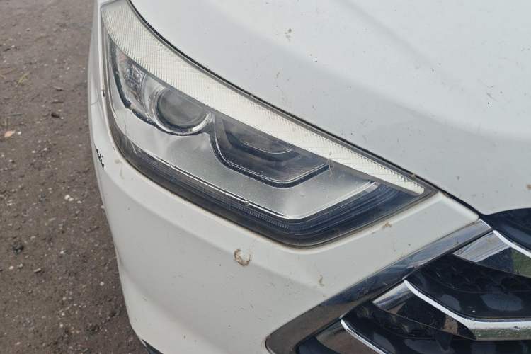 Used JAC Group Refine S3 2016 1.5L Manual Luxury Model Right Front Headlight