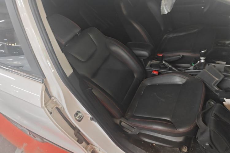 Used JAC Group Refine S3 2016 1.5L Manual Luxury Smart Version Right Front Seat