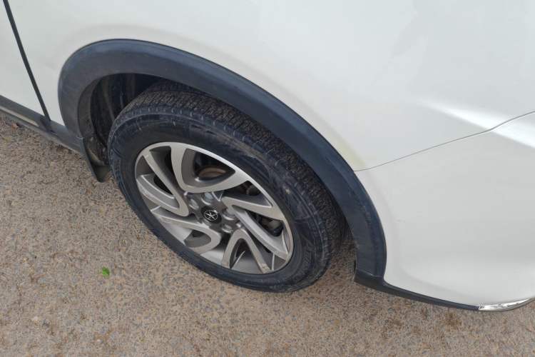 Used JAC Group Refine S3 2016 1.5L Manual Luxury Smart Version Right Front Wheel Hub