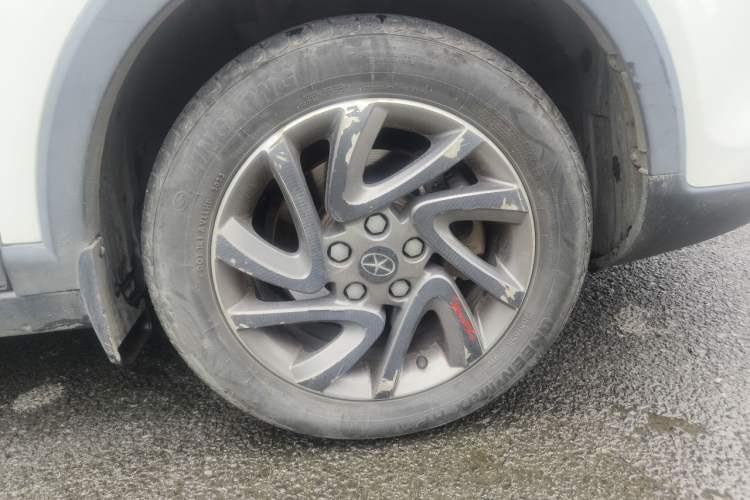 Used JAC Group Refine S3 2016 1.5L CVT Luxury Smart Version Right Front Wheel Hub