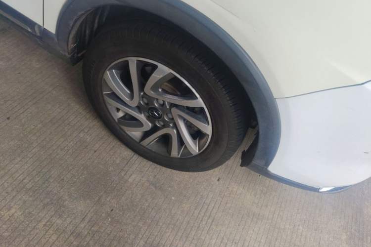 Used JAC Group Refine S3 2016 1.5L Manual Luxury Smart Version Right Front Wheel Hub
