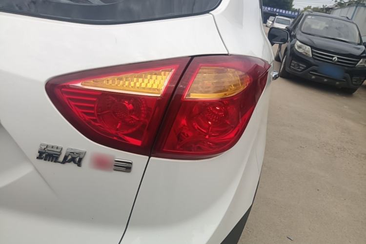 Used JAC Group Refine S3 2016 1.5L CVT Luxury Smart Version Right Rear Taillight