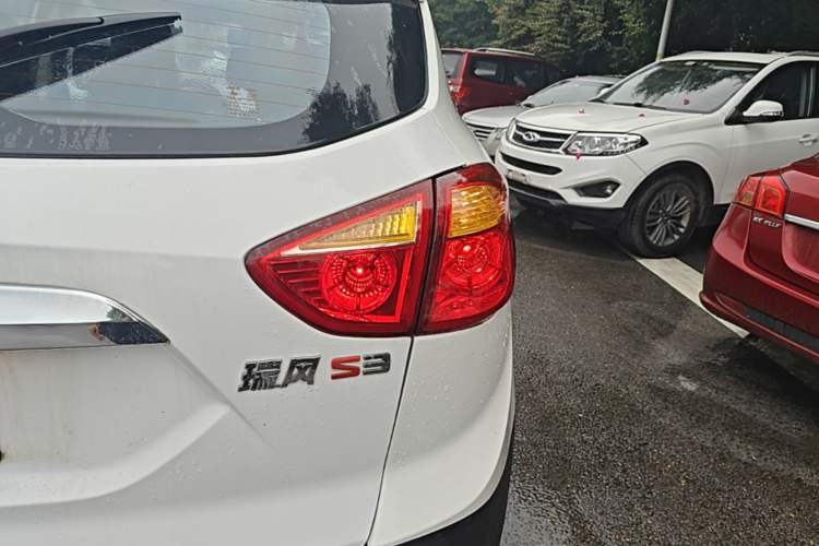 Used JAC Group Refine S3 2016 1.5L Manual Luxury Smart Version Right Rear Taillight