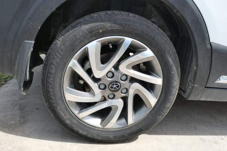 Used JAC Group Refine S3 2016 1.5L Manual Luxury Smart Version Right Rear Wheel Hub