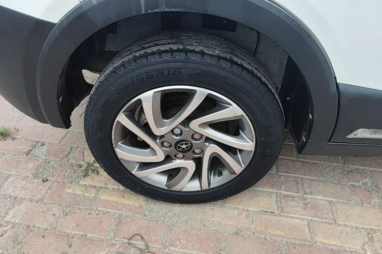 Used JAC Group Refine S3 2016 1.5L Manual Luxury Model Right Rear Wheel Hub