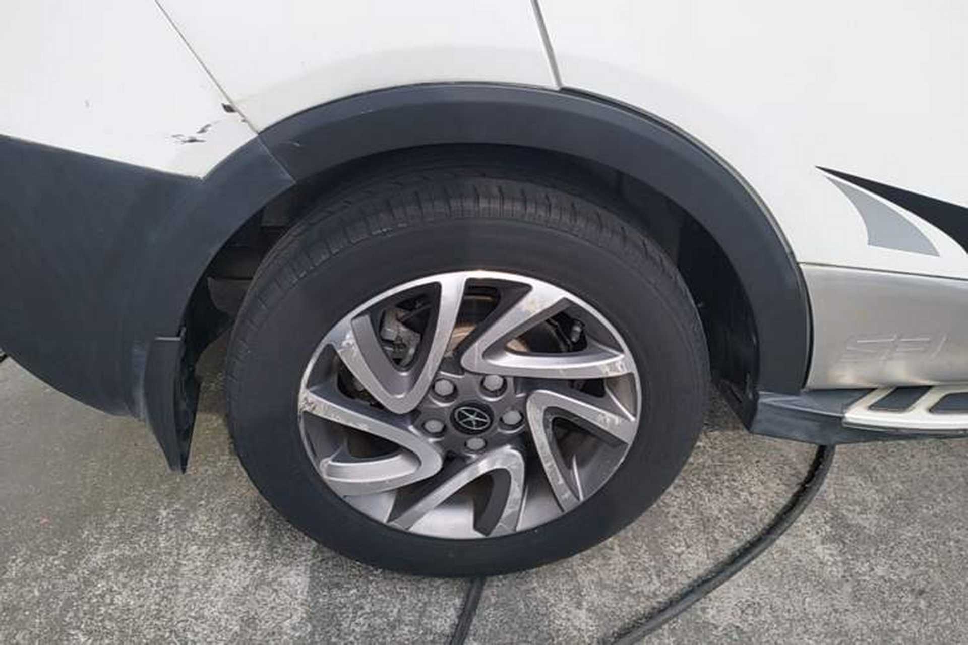 Used JAC Group Refine S3 2016 1.5L CVT Luxury Smart Version Right Rear Wheel Hub