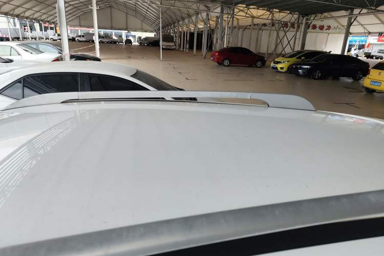 Used JAC Group Refine S3 2016 1.5L CVT Luxury Smart Version Roof