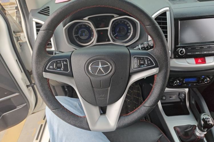 Used JAC Group Refine S3 2016 1.5L Manual Luxury Smart Version Steering Wheel
