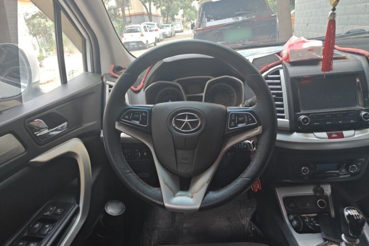 Used JAC Group Refine S3 2016 1.5L Manual Luxury Smart Premium Edition Steering Wheel