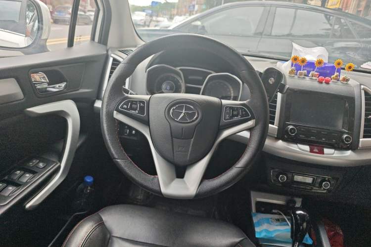 Used JAC Group Refine S3 2016 1.5L CVT Luxury Smart Version Steering Wheel