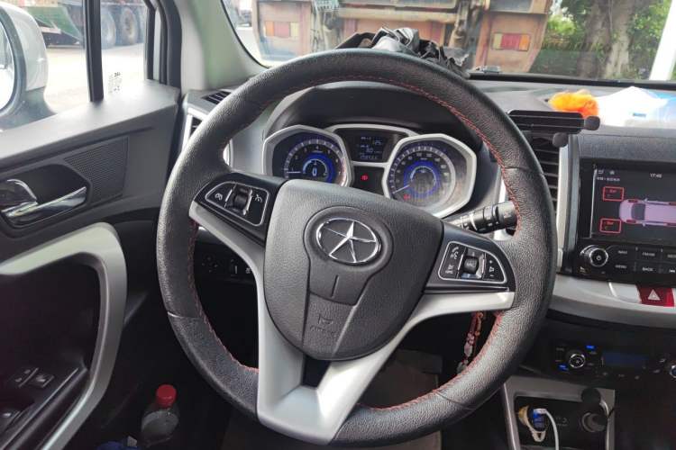 Used JAC Group Refine S3 2016 1.5L Manual Luxury Smart Version Steering Wheel