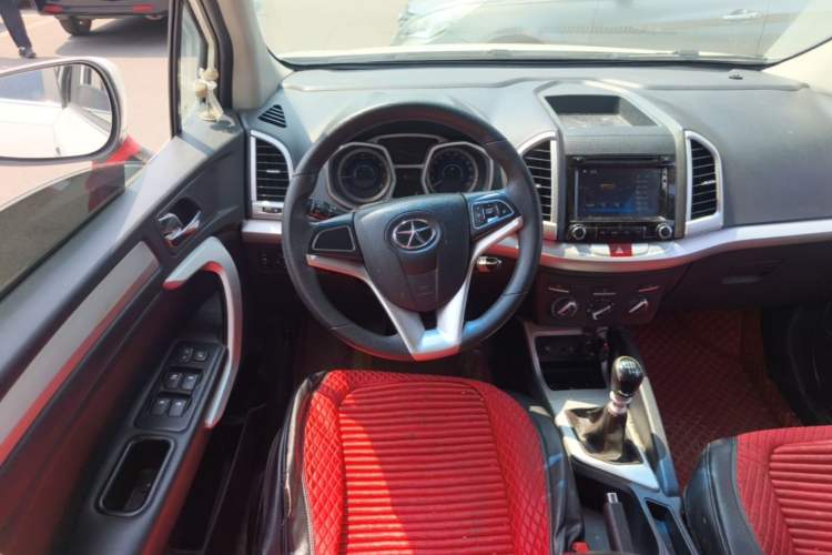 Used JAC Group Refine S3 2016 1.5L Manual Luxury Model Steering Wheel