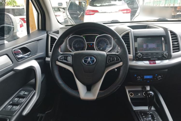 Used JAC Group Refine S3 2016 1.5L CVT Luxury Smart Version Steering Wheel