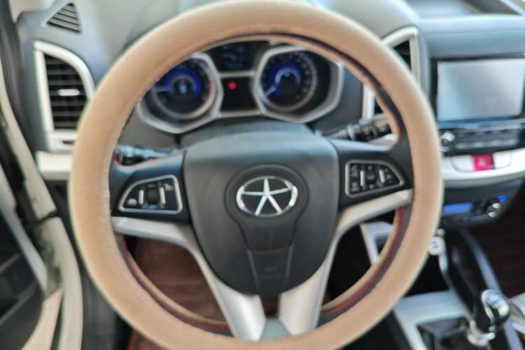 Used JAC Group Refine S3 2016 1.5L Manual Luxury Smart Version Steering Wheel