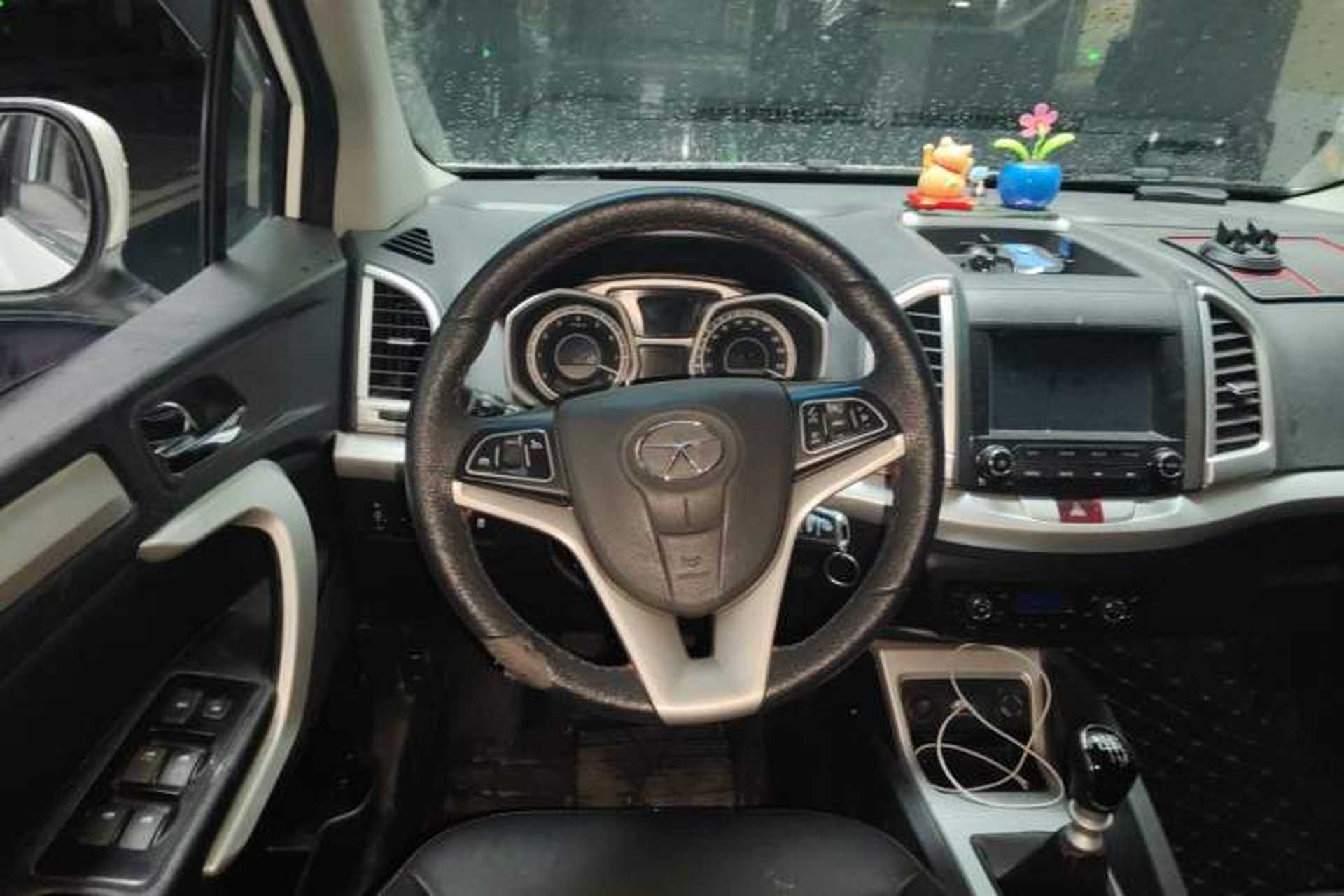 Used JAC Group Refine S3 2016 1.5L Manual Luxury Smart Premium Edition Steering Wheel