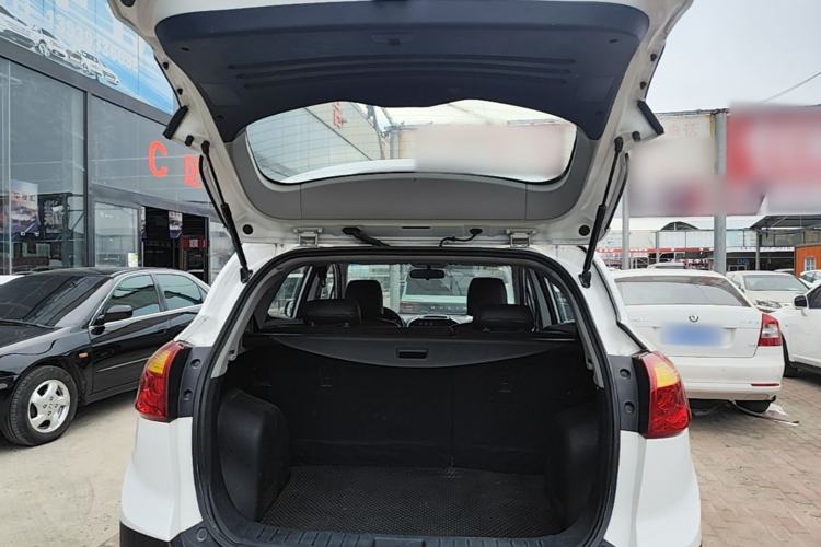 Used JAC Group Refine S3 2016 1.5L Manual Luxury Model Trunk