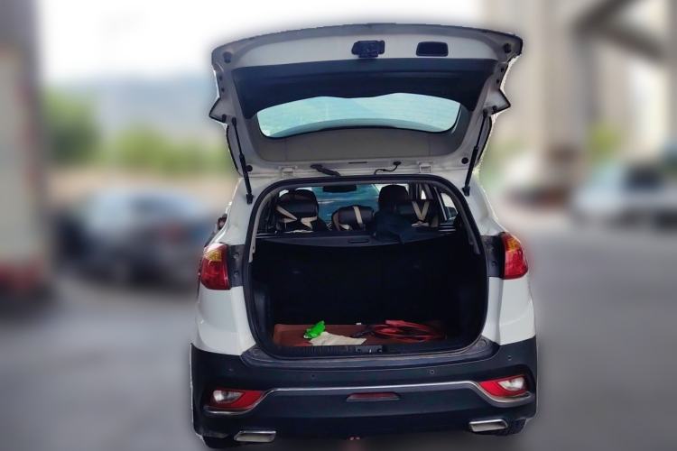 Used JAC Group Refine S3 2016 1.5L Manual Luxury Smart Version Trunk