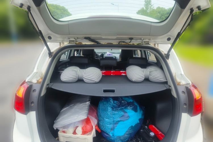 Used JAC Group Refine S3 2016 1.5L CVT Luxury Smart Version Trunk