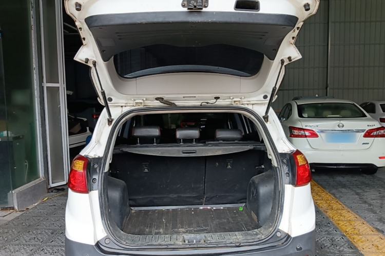 Used JAC Group Refine S3 2016 1.5L Manual Luxury Smart Version Trunk