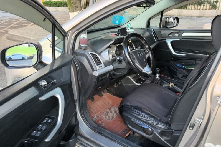 Used JAC Group Refine S3 2016 1.5L Manual Luxury Model Driver Seat