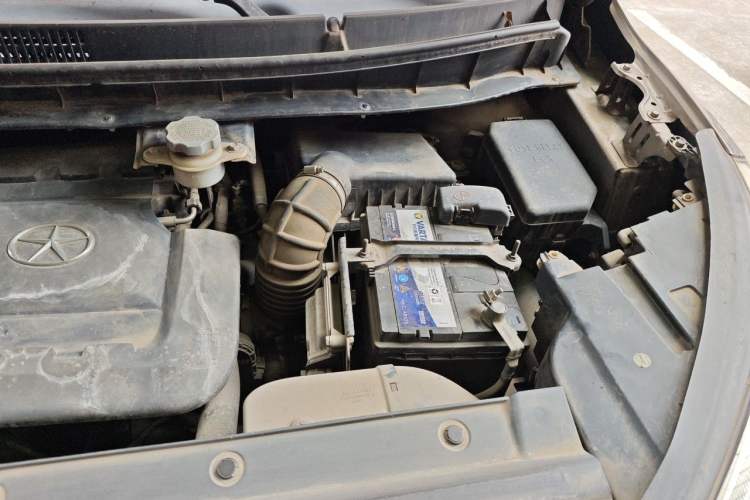Used JAC Group Refine S3 2016 1.5L Manual Luxury Smart Version Engine Bay Left