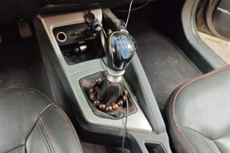 Used JAC Group Refine S3 2016 1.5L Manual Luxury Smart Version Gear Lever