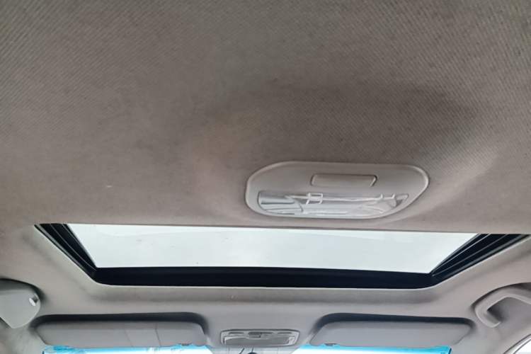 Used JAC Group Refine S3 2016 1.5L Manual Luxury Smart Version Headliner
