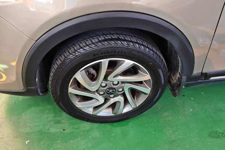 Used JAC Group Refine S3 2016 1.5L Manual Luxury Model Left Front Wheel Hub