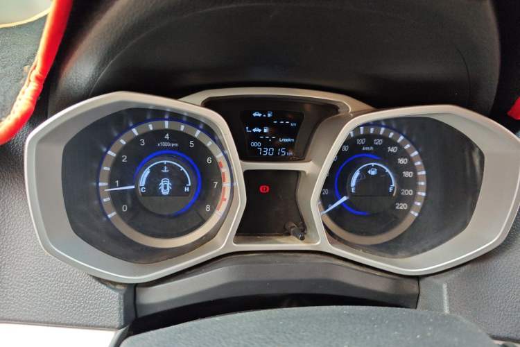 Used JAC Group Refine S3 2016 1.5L Manual Luxury Smart Version Odometer Close Up