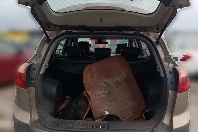Used JAC Group Refine S3 2016 1.5L Manual Luxury Smart Version Trunk