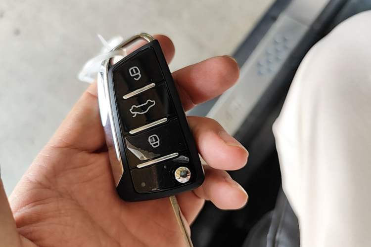 Used JAC Group Refine S3 2016 1.5L Manual Luxury Smart Version Vehicle Key