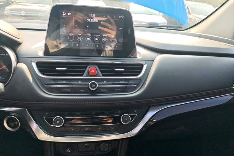 Used JAC Group Refine S3 2017 1.6L CVT Smart Connect Model Audio And AC Panel