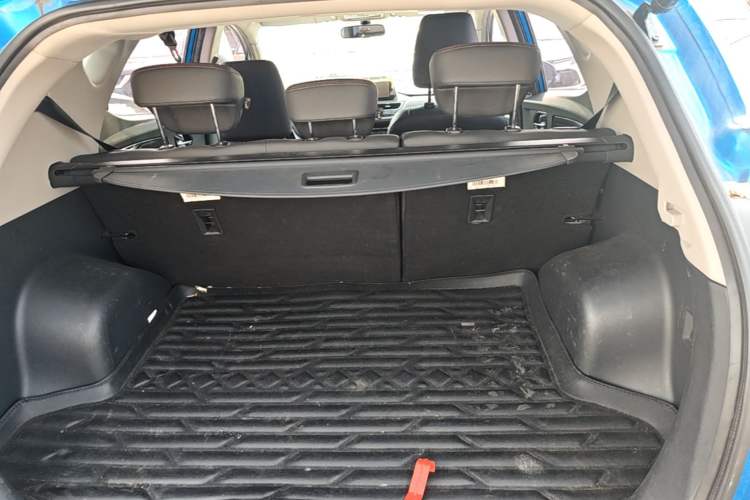 Used JAC Group Refine S3 2017 1.6L CVT Smart Connect Model Trunk