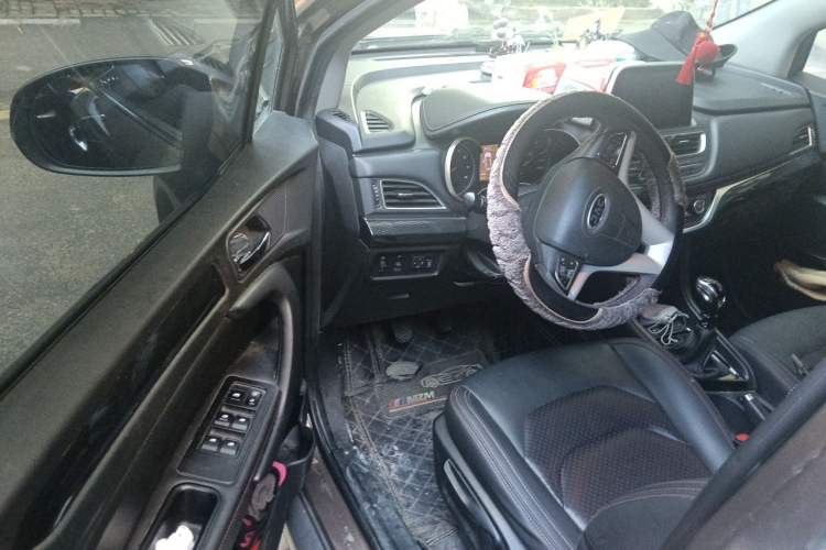 Used JAC Group Refine S3 2017 1.5L Manual Luxury Smart Model Driver Seat