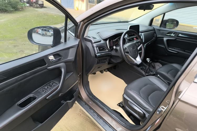 Used JAC Group Refine S3 2017 1.6L Manual Luxury Smart Model Driver Seat