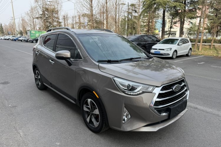 Used JAC Group Refine S3 2017 1.6L Manual Luxury Smart Model Exterior 6