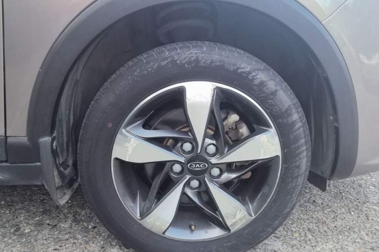 Used JAC Group Refine S3 2017 1.5L Manual Luxury Model Right Rear Wheel Hub