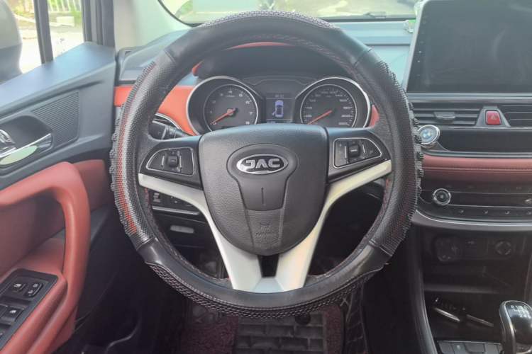 Used JAC Group Refine S3 2017 1.5L Manual Luxury Model Steering Wheel