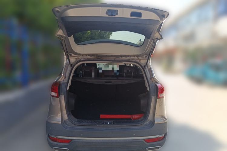 Used JAC Group Refine S3 2017 1.5L Manual Luxury Smart Model Trunk