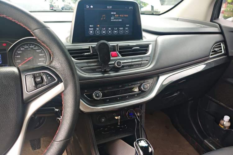 Used JAC Group Refine S3 2017 1.5L Manual Luxury Smart Model Audio And AC Panel