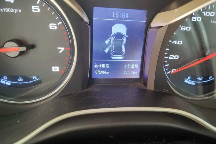 Used JAC Group Refine S3 2017 1.6L Manual Luxury Smart Model Odometer Close Up