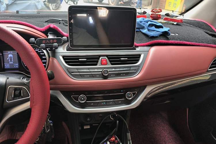 Used JAC Group Refine S3 2017 1.5L Manual Luxury Smart Model Audio And AC Panel
