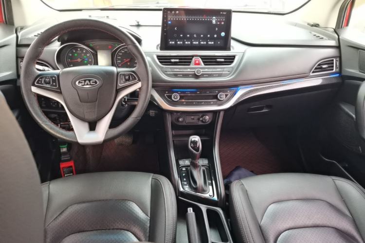 Used JAC Group Refine S3 2017 1.6L CVT Luxury Smart Model Center Console