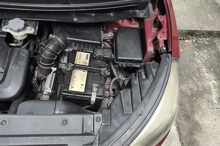 Used JAC Group Refine S3 2017 1.5L Manual Luxury Smart Model Engine Bay Left
