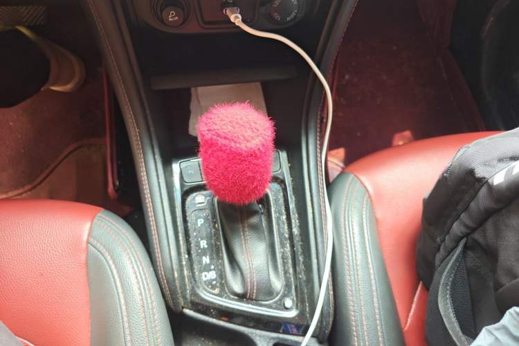 Used JAC Group Refine S3 2017 1.6L CVT Luxury Smart Model Gear Lever