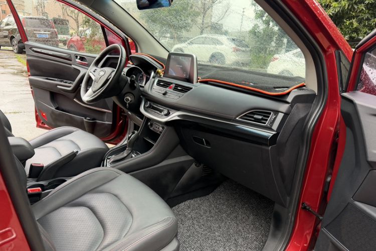 Used JAC Group Refine S3 2017 1.6L CVT Luxury Smart Model Interior 4