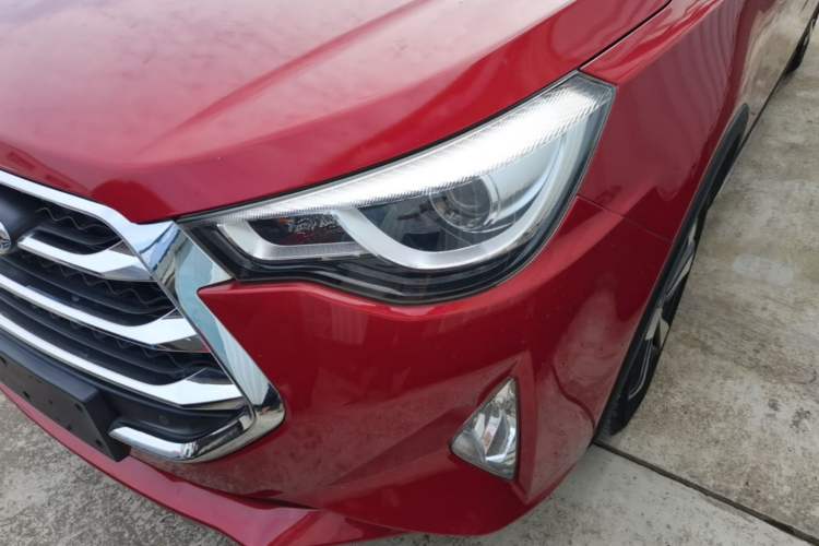 Used JAC Group Refine S3 2017 1.6L CVT Luxury Smart Model Left Front Headlight