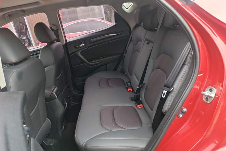 Used JAC Group Refine S3 2017 1.6L CVT Luxury Smart Model Left Rear Seat