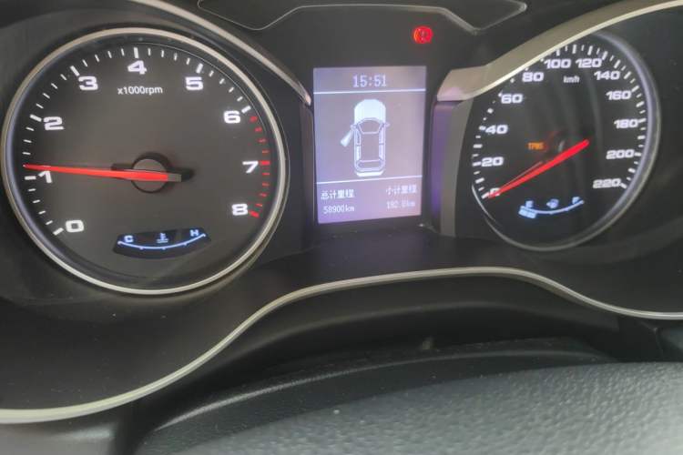 Used JAC Group Refine S3 2017 1.5L Manual Luxury Smart Model Odometer Close Up