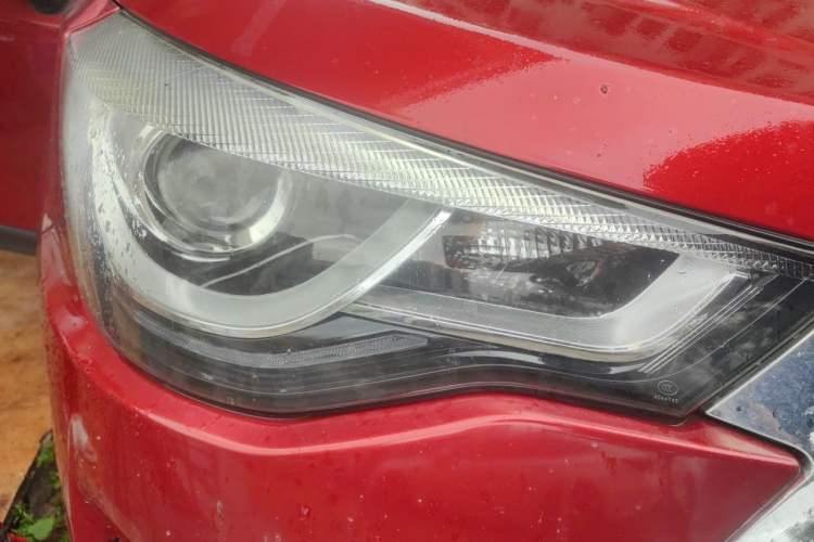 Used JAC Group Refine S3 2017 1.5L Manual Luxury Smart Model Right Front Headlight